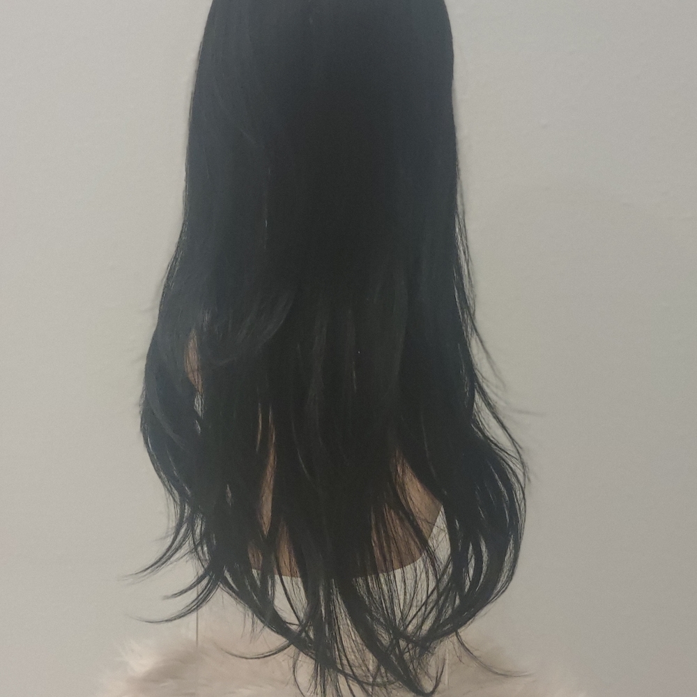 Wig - Picture 3 of 6